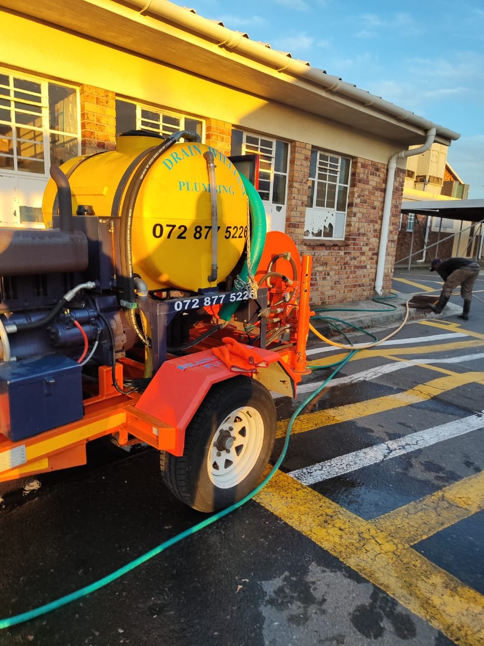 Retail plumbing setup